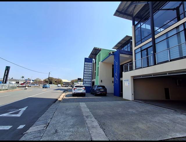 36M² OFFICE TO LET IN VINCENT